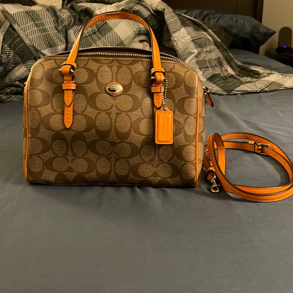 Used small Coach crossbody purse.